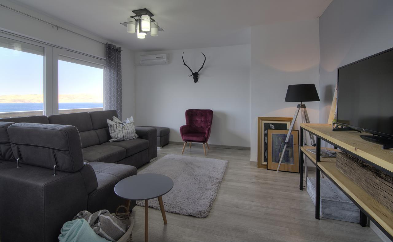 Apartments Lola Сень Екстер'єр фото
